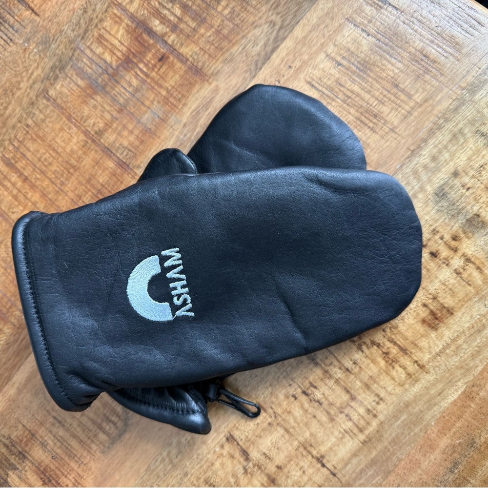 Asham Curling Leather Mittens